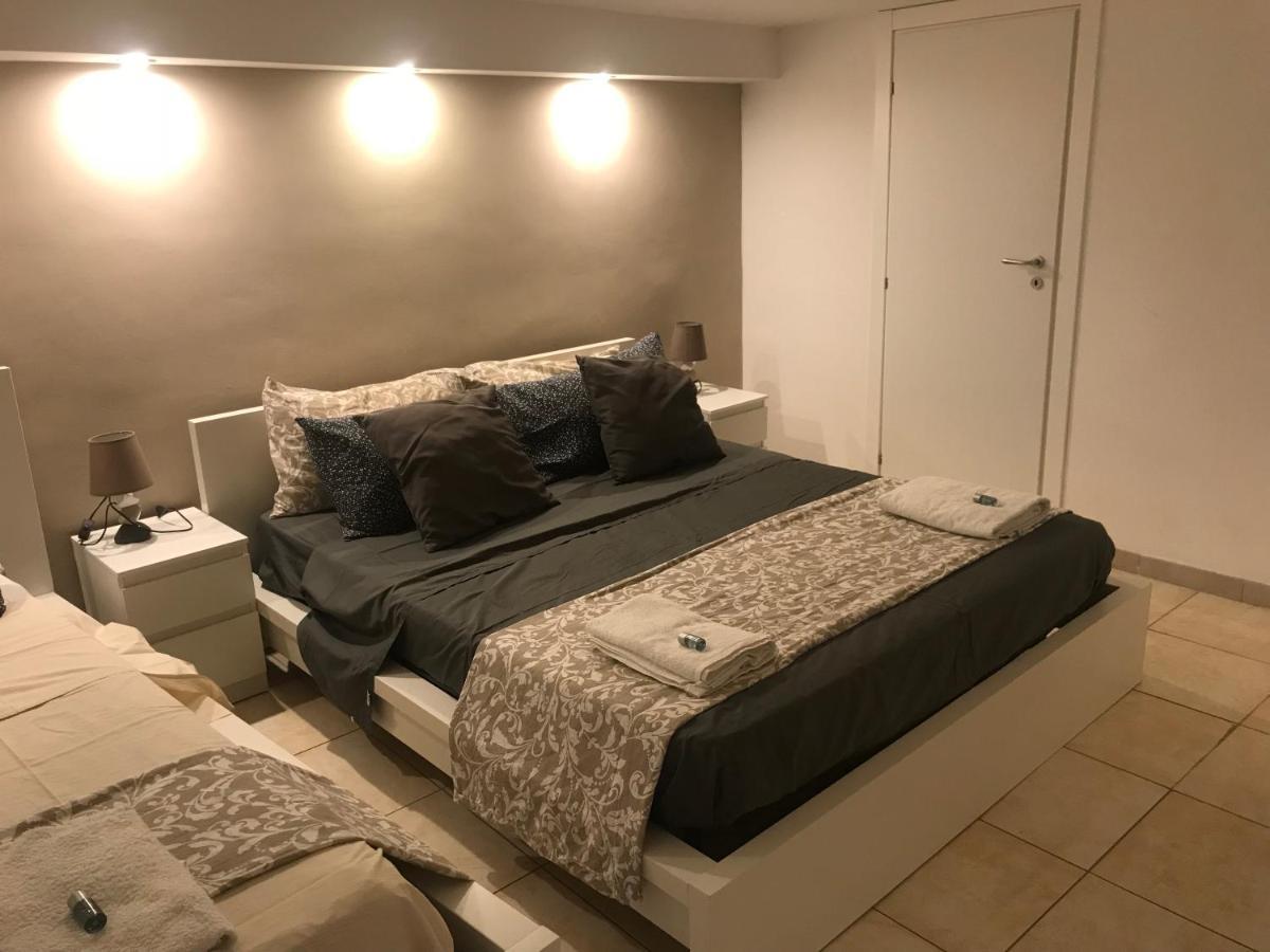 Sicitaly Bed & Breakfast อาชิ กัสเตลโล ภายนอก รูปภาพ